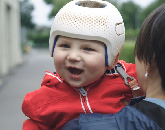 Uniek ontwerp van redressiehelm